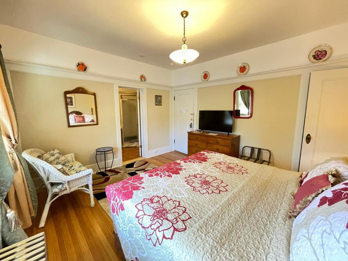 White Rose Inns & Motel Wisconsin Dells Extérieur photo