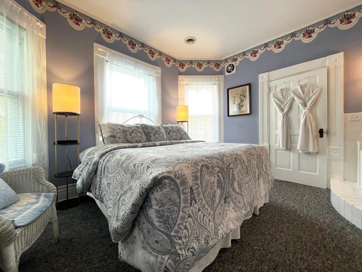 White Rose Inns & Motel Wisconsin Dells Extérieur photo