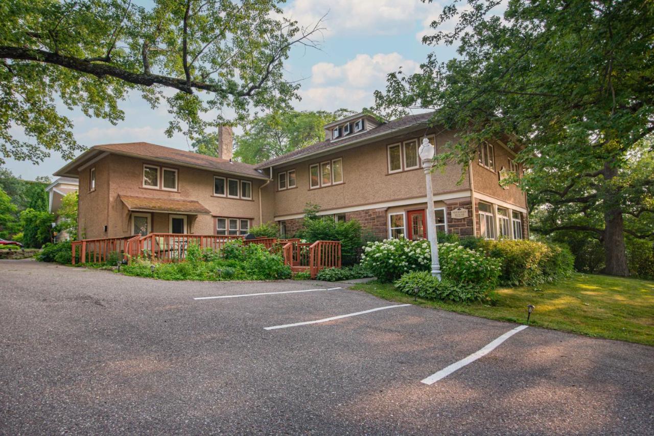 White Rose Inns & Motel Wisconsin Dells Extérieur photo