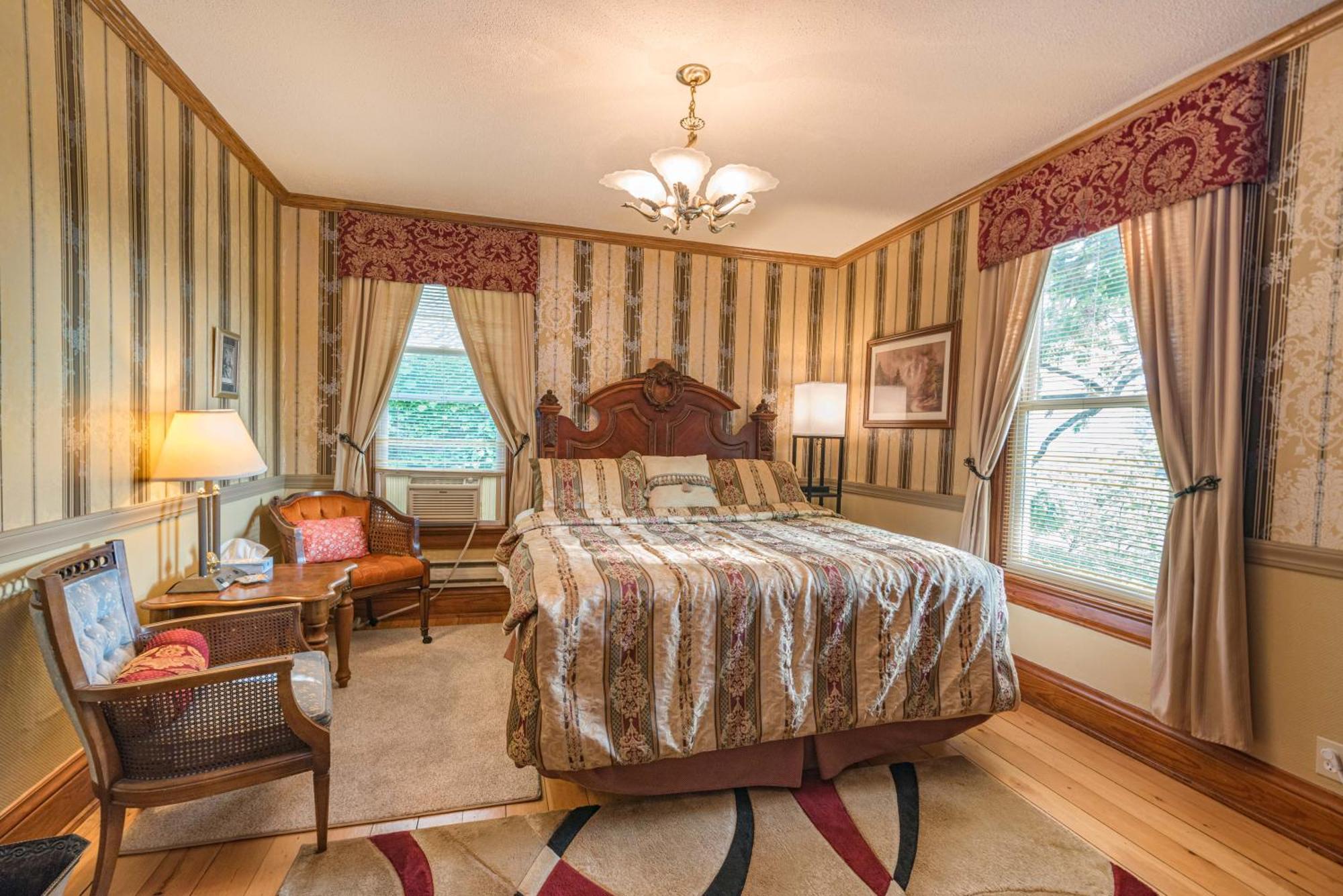 White Rose Inns & Motel Wisconsin Dells Extérieur photo