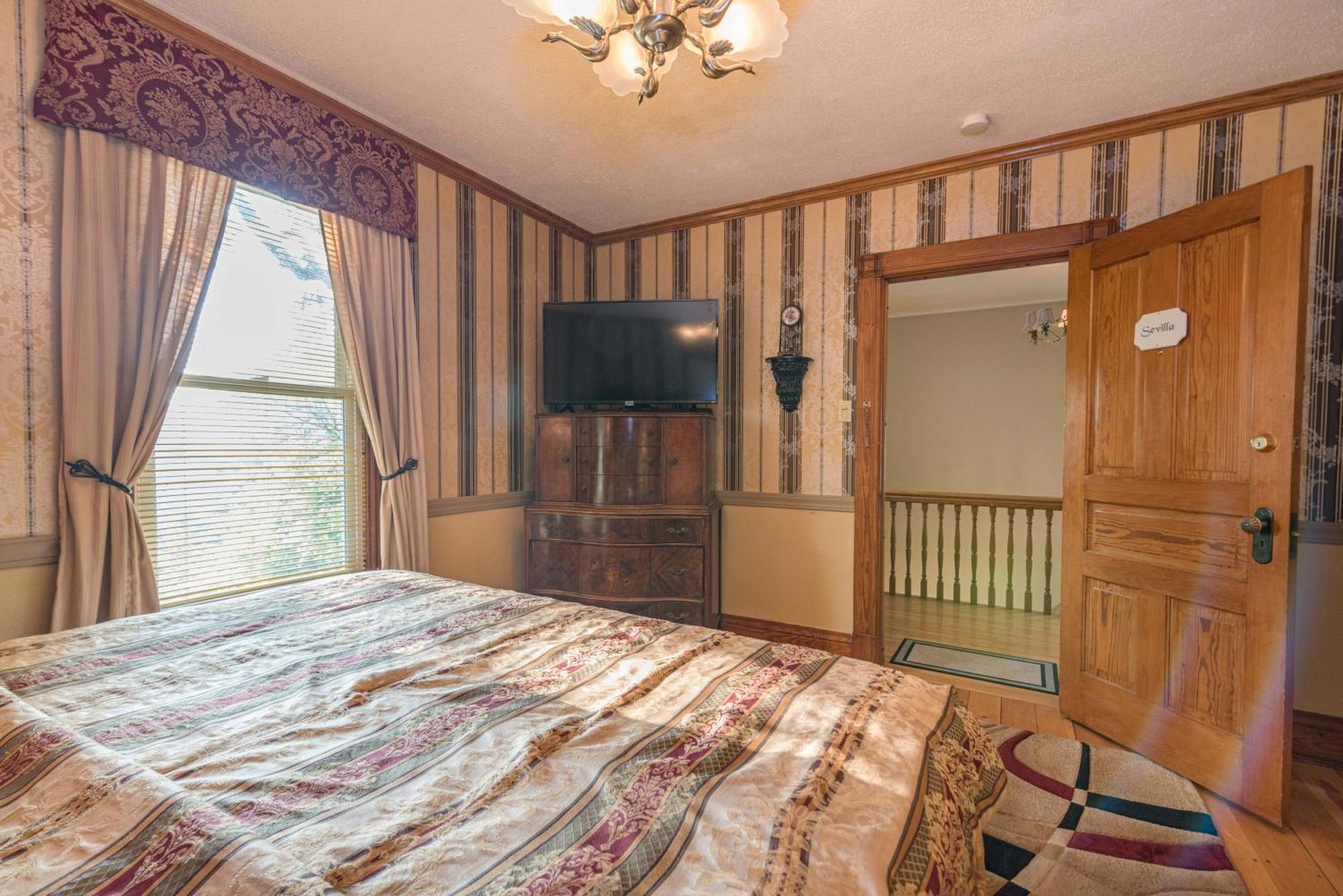 White Rose Inns & Motel Wisconsin Dells Extérieur photo
