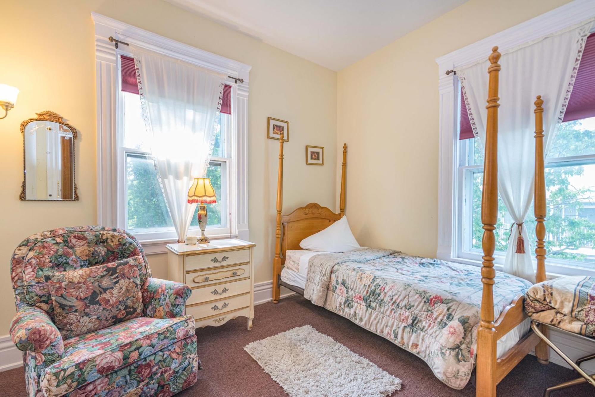 White Rose Inns & Motel Wisconsin Dells Extérieur photo